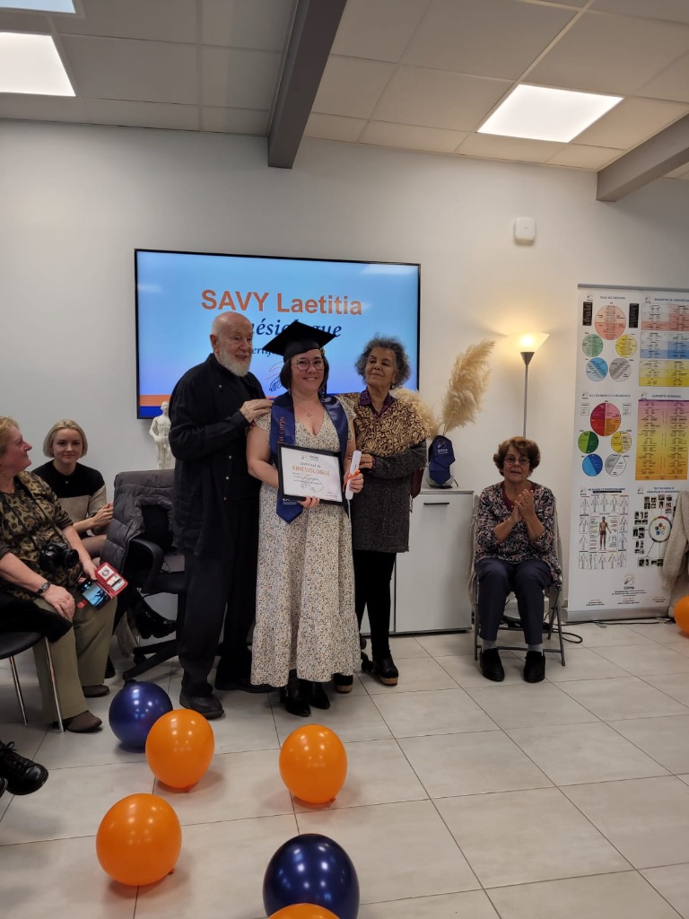 photo diplome LA KINESIO DE LAETITIA