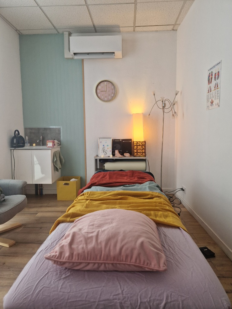 photo cabinet Carolyne Suffice ~ A fleur de nous