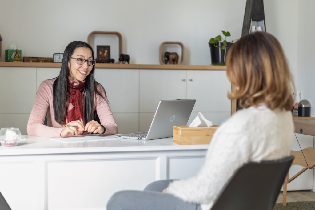 photo seance Cabinet de naturopathie Myriam Soltani