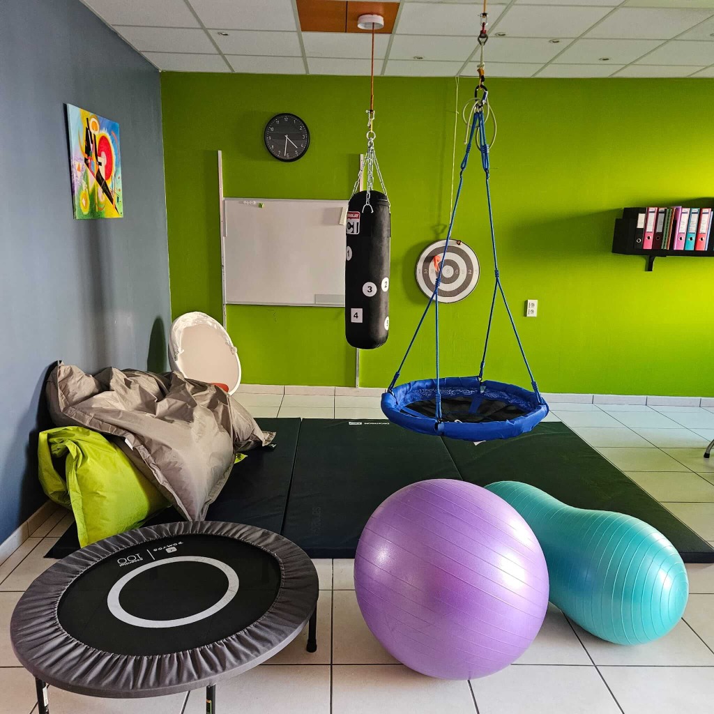 photo cabinet Sandra Colson