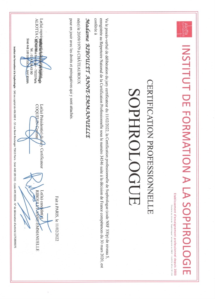 photo diplome Anne-Emmanuelle RIBOULET EI