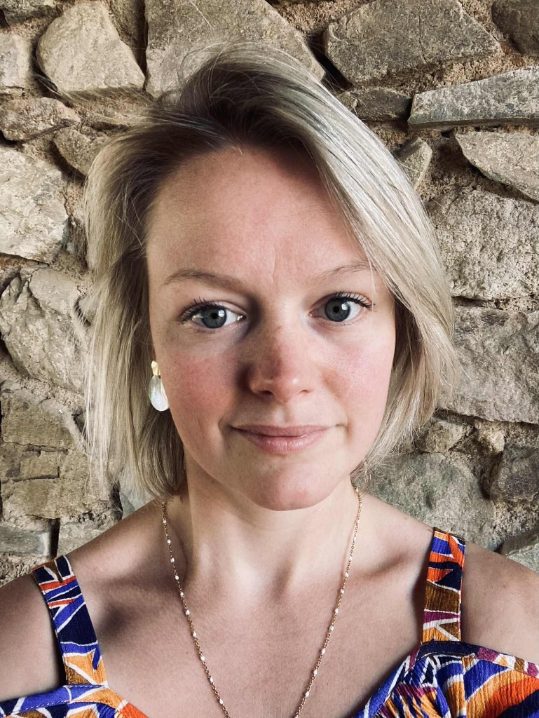 photo portrait Caroline CHAVANIS