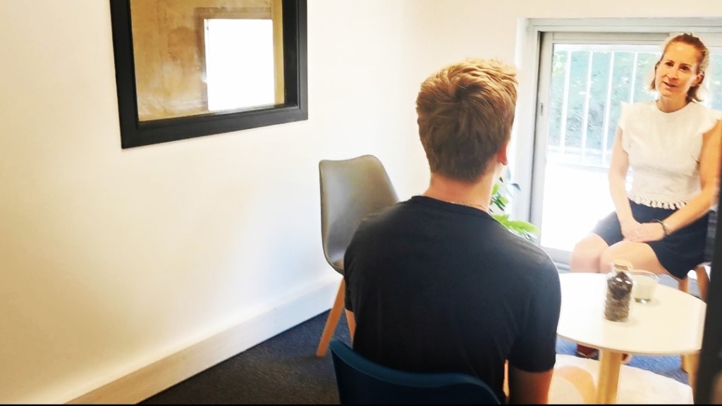 photo seance Cécile Puyo Sophrologue - La Sophrothèque