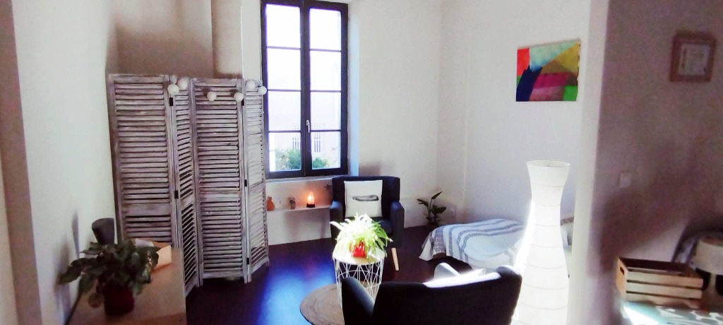 photo cabinet Anne CHABROL 