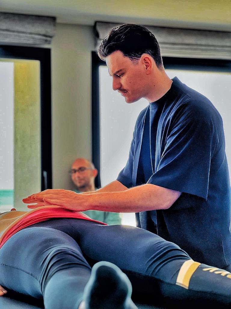 photo seance Roman RAES //      Qi CLEANSING