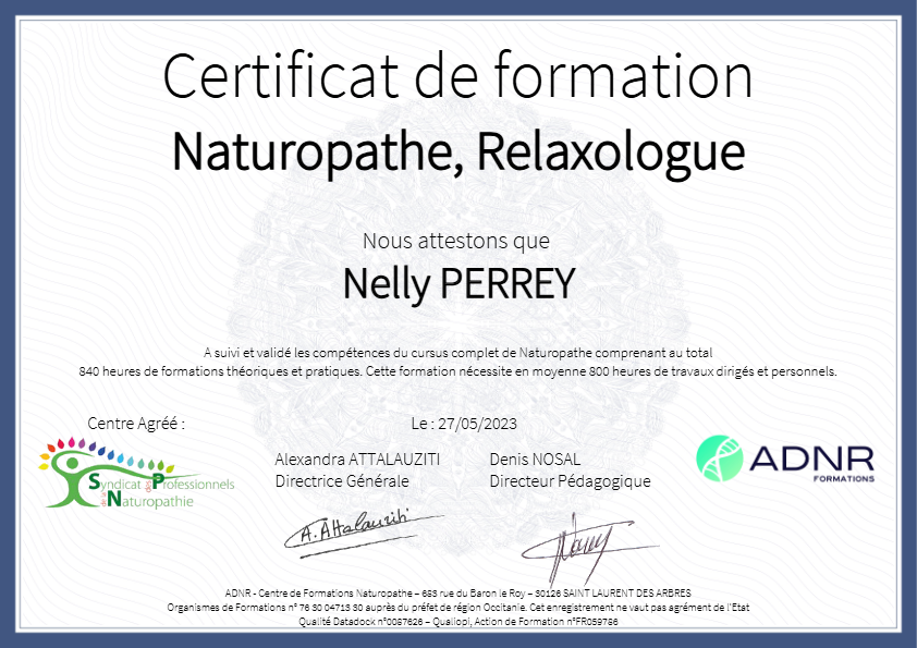 photo diplome Nelly Perrey