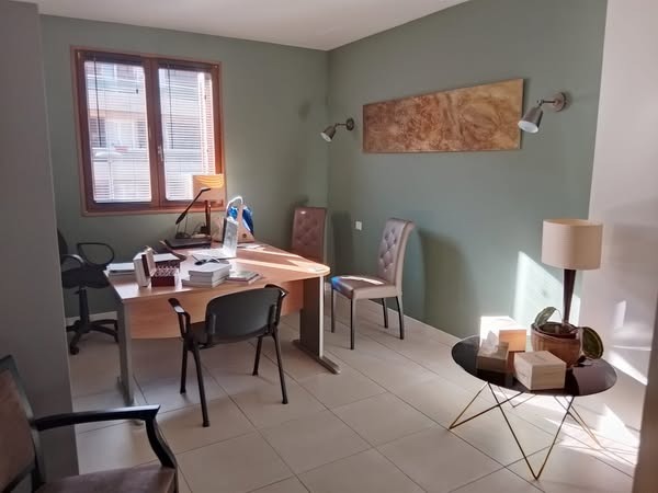 photo cabinet Claudia Orsini Laffilez