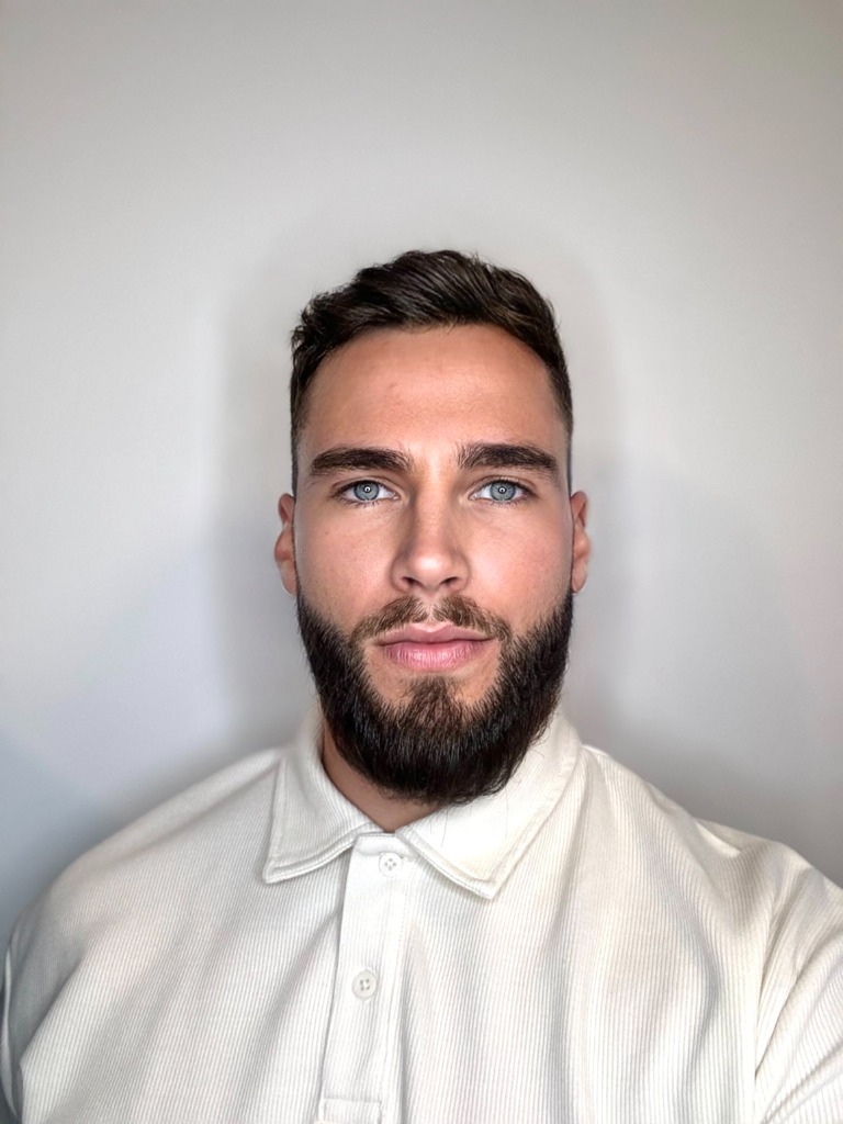 photo portrait Théo HypnoMind