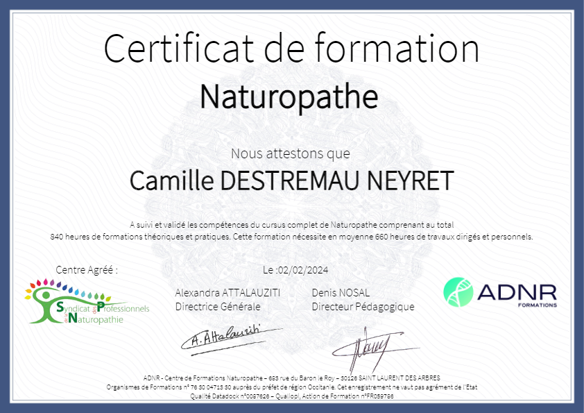 photo diplome Camille DESTREMAU NEYRET - Naturopathe