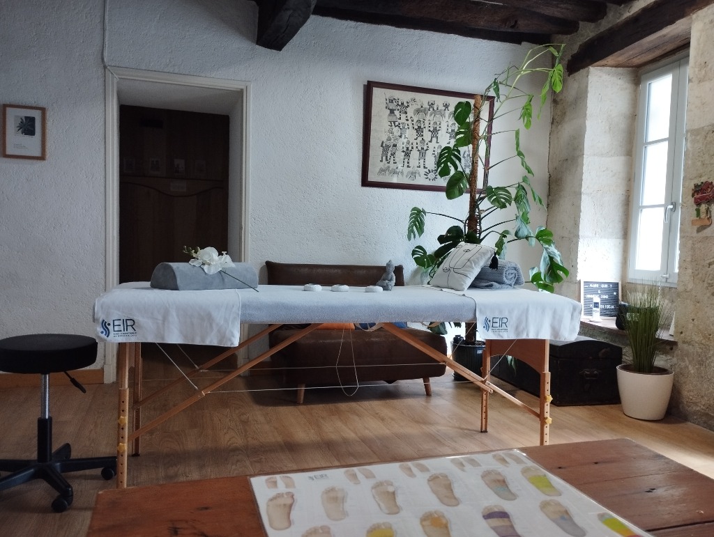 photo cabinet Sandrine Marrot réflexologie Auch Gers