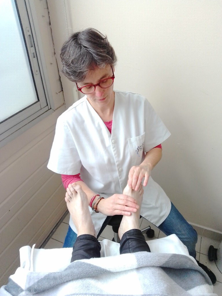 photo seance Sandrine Marrot réflexologue Auch Gers