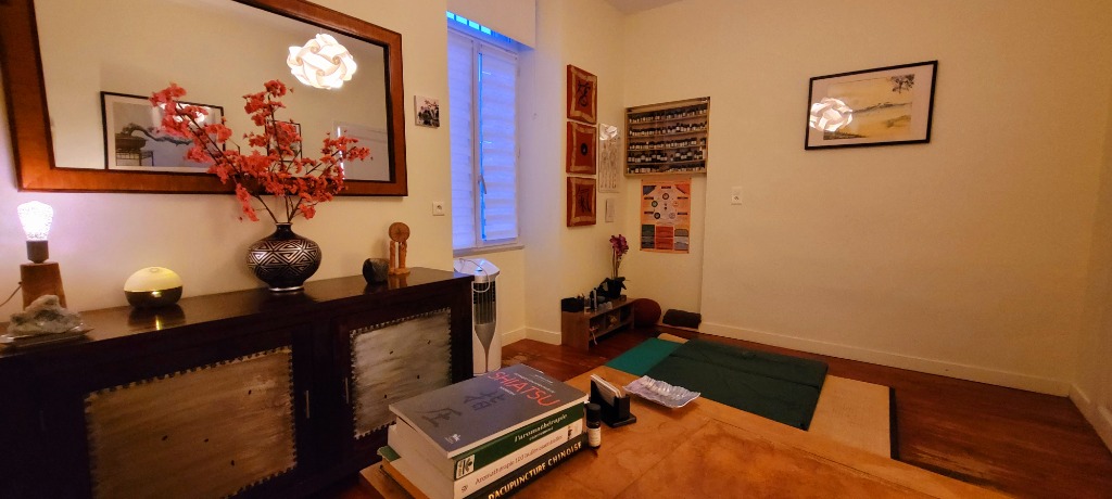 photo cabinet Jean-Marc BROGGIA