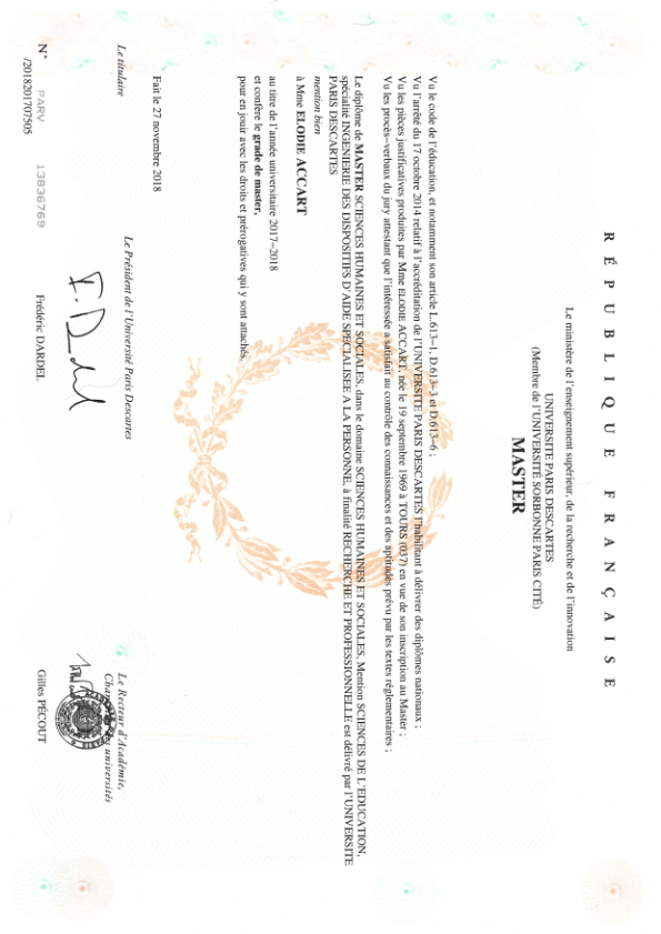 photo diplome Clésanté.fr - Elodie Accart