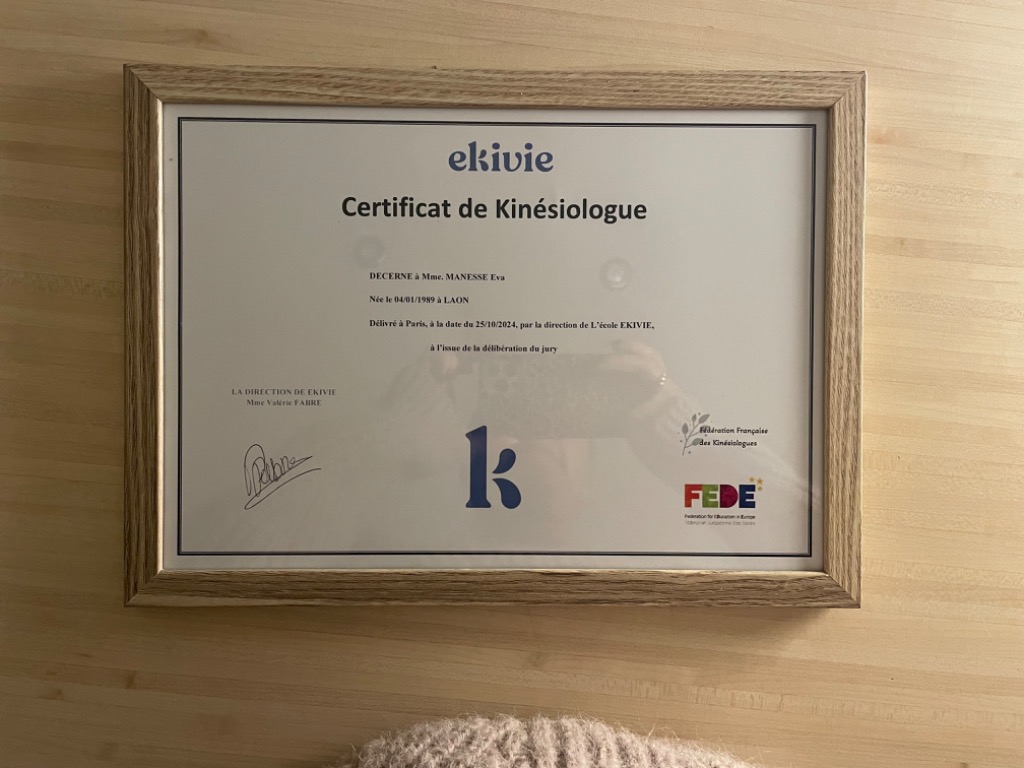 photo diplome Manesse Eva 