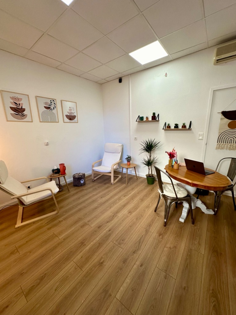 photo cabinet Raphaëlle Sfarti 