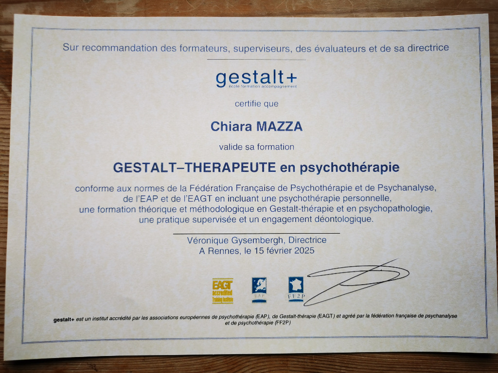 photo diplome Chiara Mazza - Thérapie existentielle