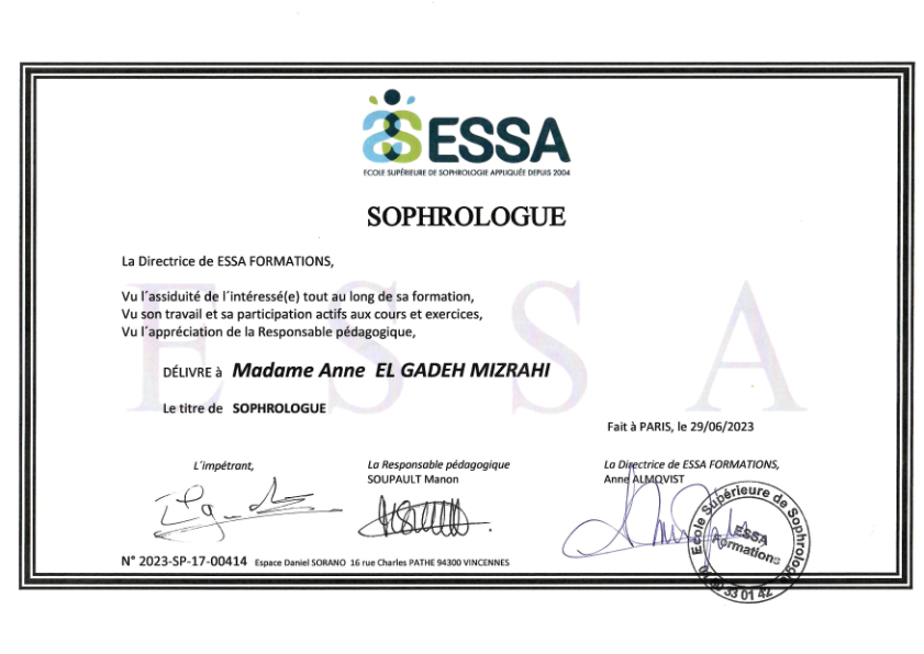 photo diplome Anne EL GADEH