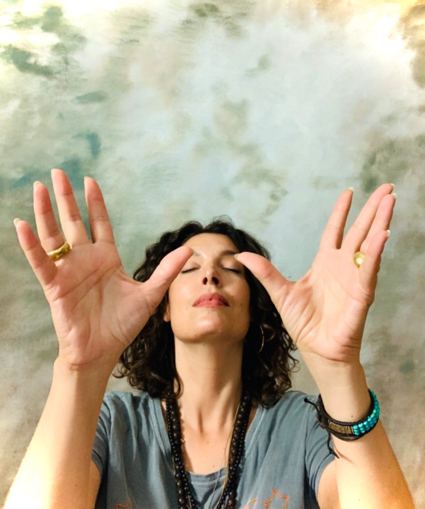 photo seance Isis Bouhraoua