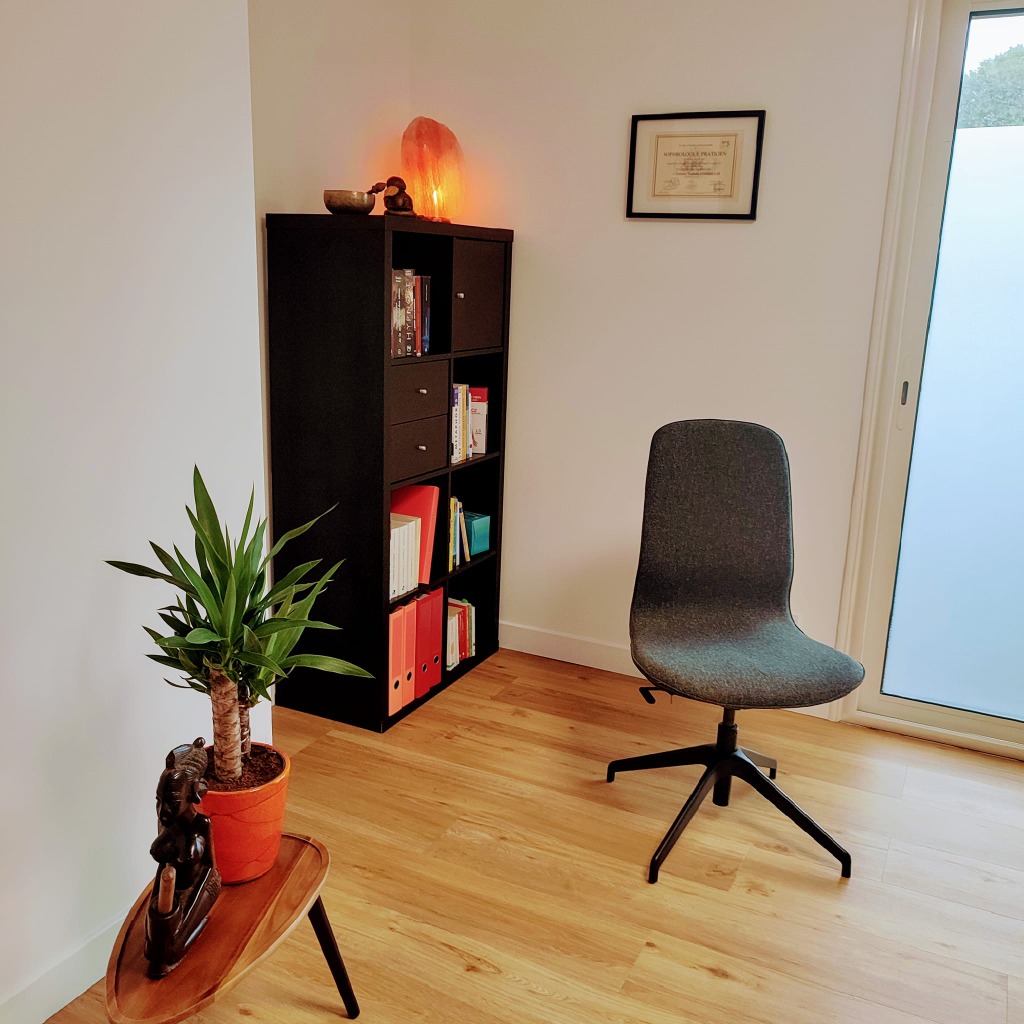 photo cabinet Nathalie Combillet Sophrologue