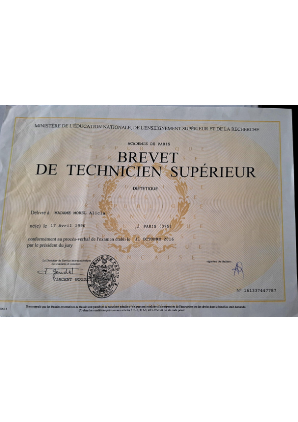 photo diplome Alicia Morel 