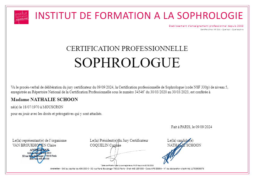 photo diplome Nathalie DHELIN