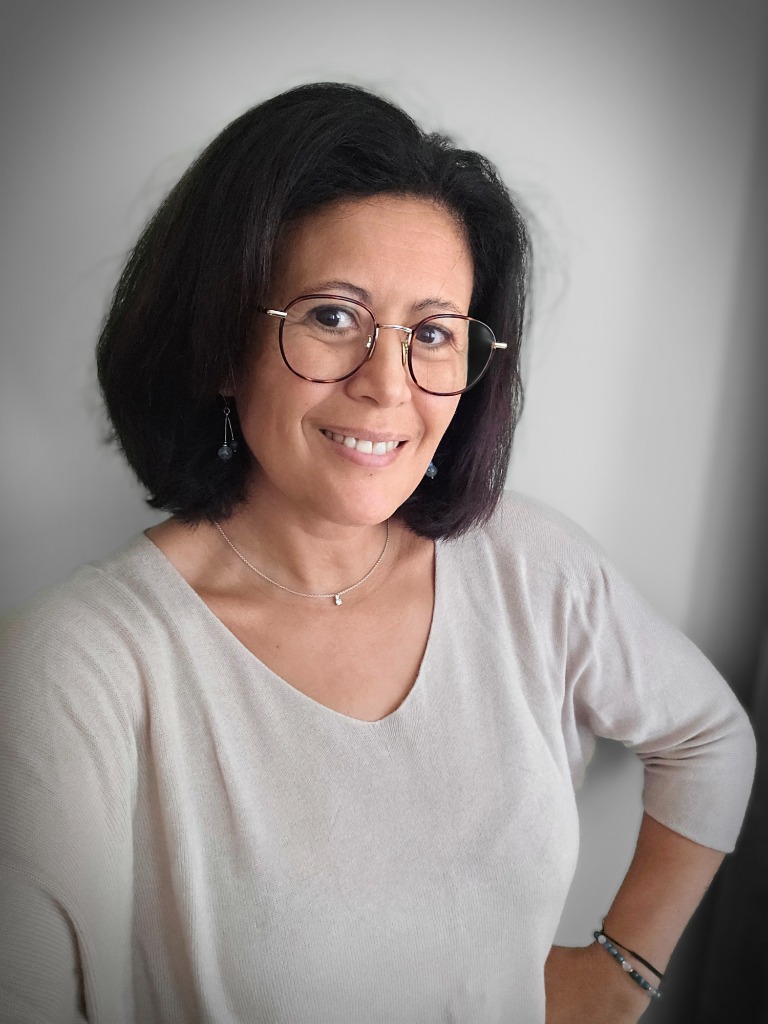 photo portrait Leïla BENYOUNES - Parallaxion