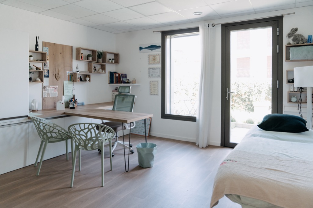 photo cabinet Charlotte Planes