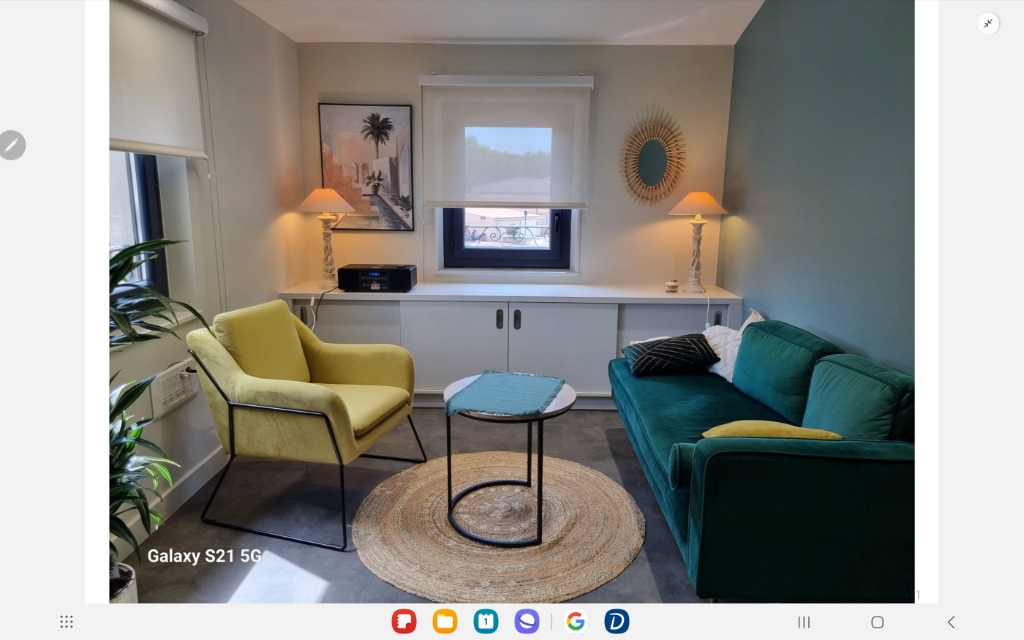 photo cabinet Cécile Vimeux Da Fonseca