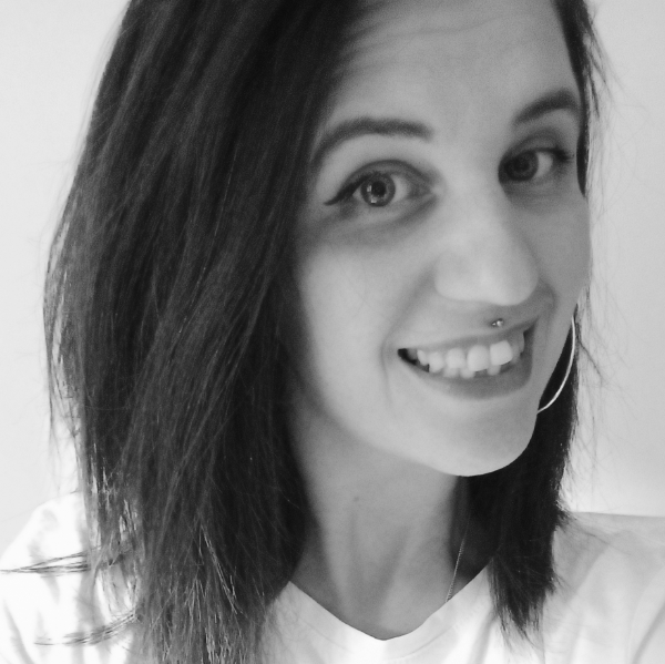 Anaïs Bullot | Dea Meduna