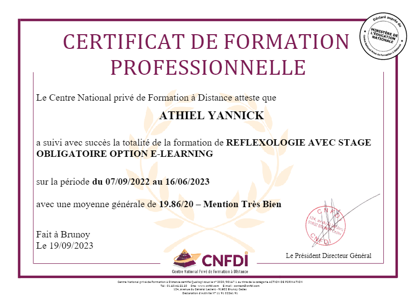 photo diplome Yannick ATHIEL
