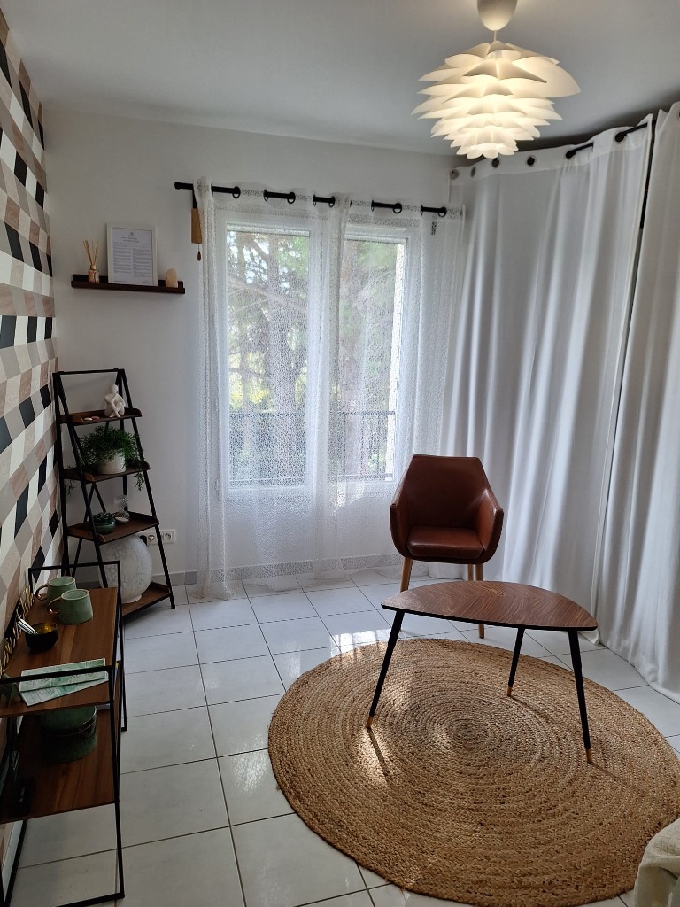 photo cabinet Garcia Elodie