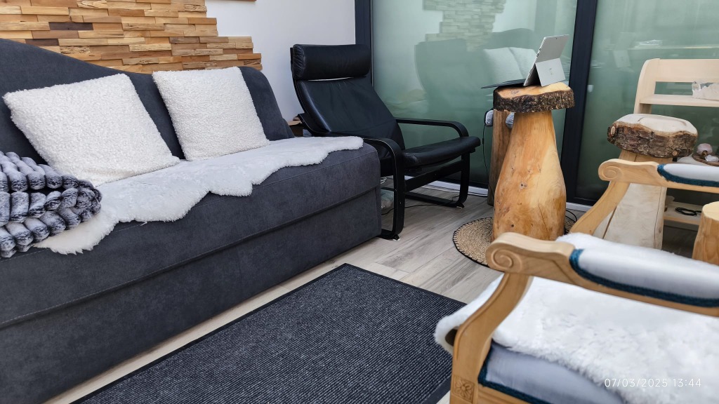 photo cabinet Nathalie PIOLLAT 