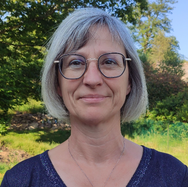 Laurence CURIEN -A l’EssenCiel EI