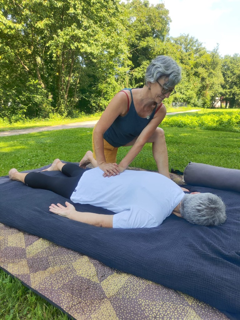 photo activite Laurence CURIEN -A l’EssenCiel EI