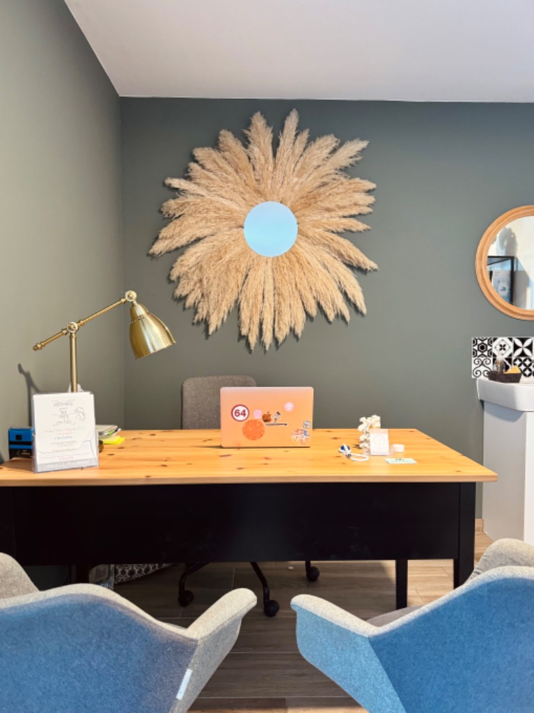 photo cabinet Agatha Mathias