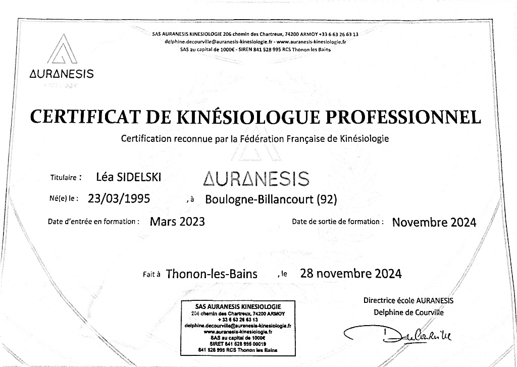 photo diplome Léa Sidelsky