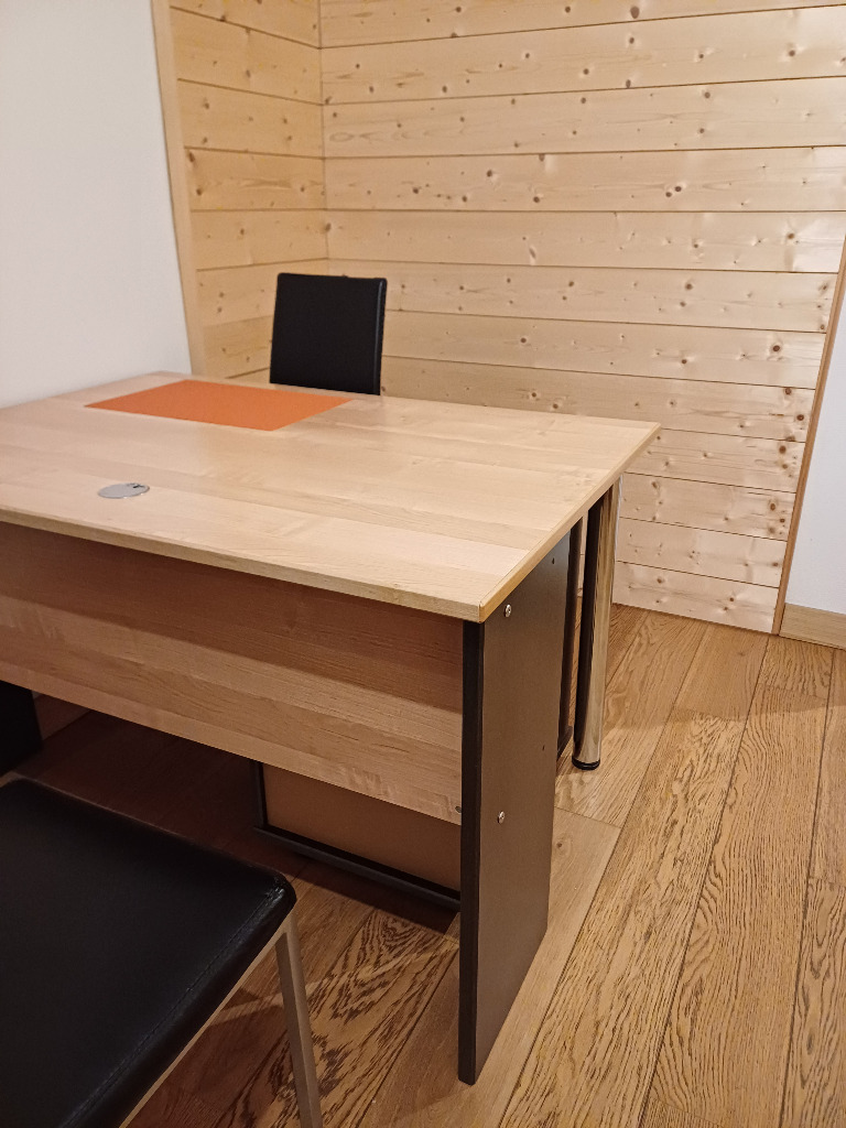 photo cabinet Céline Grevillot