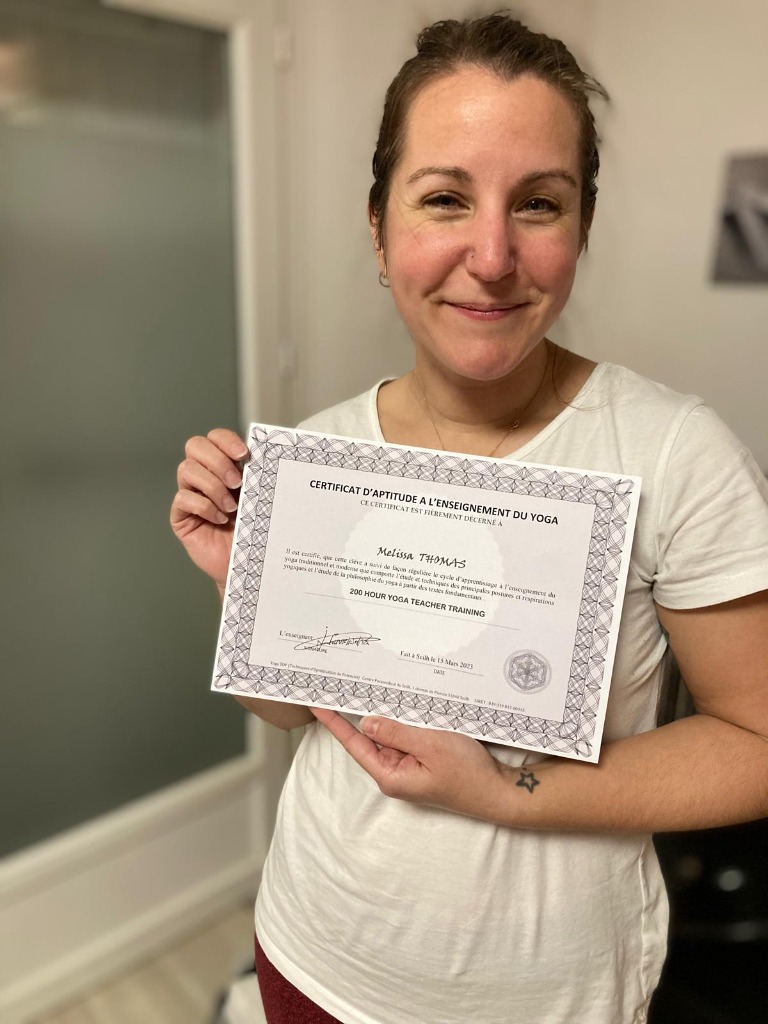 photo diplome Melissa THOMAS - Graine de vie - Accompagnement