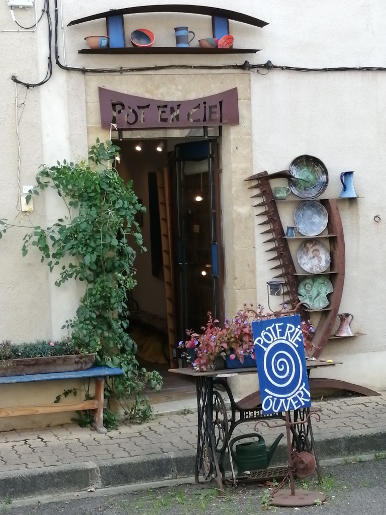 photo cabinet POT EN CIEL