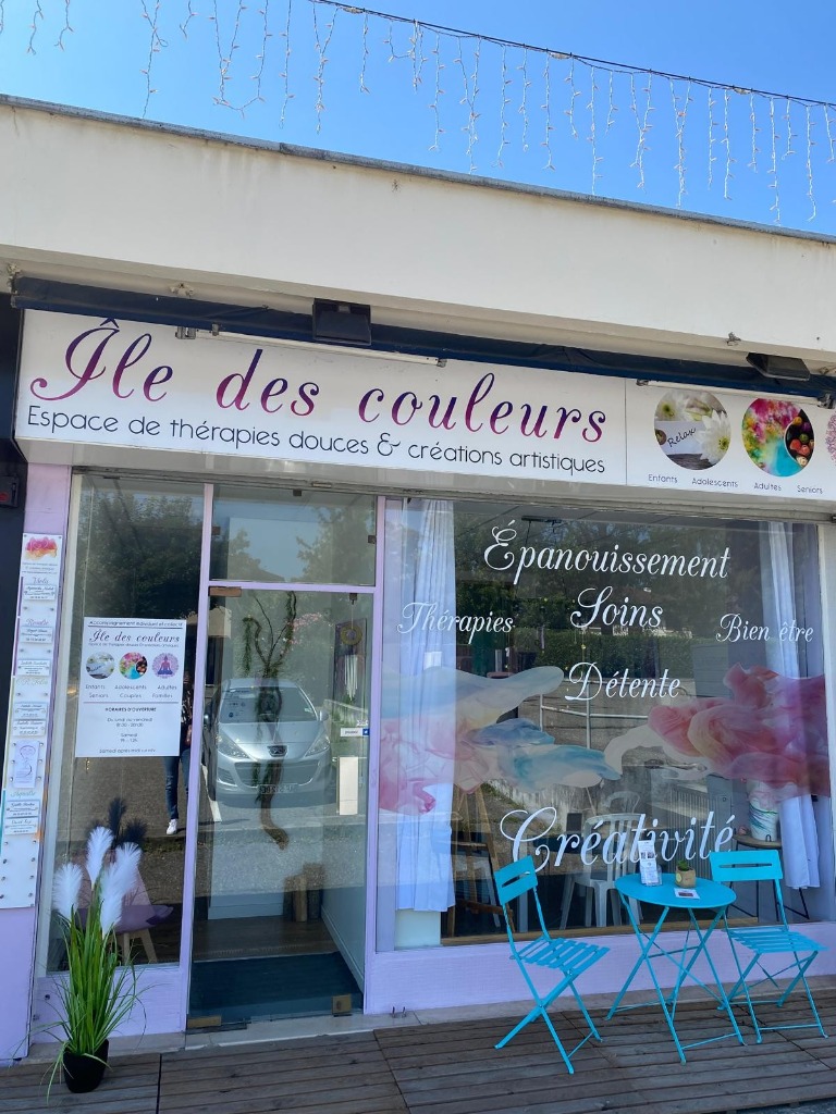 photo cabinet VIMLA DORINA NORROY