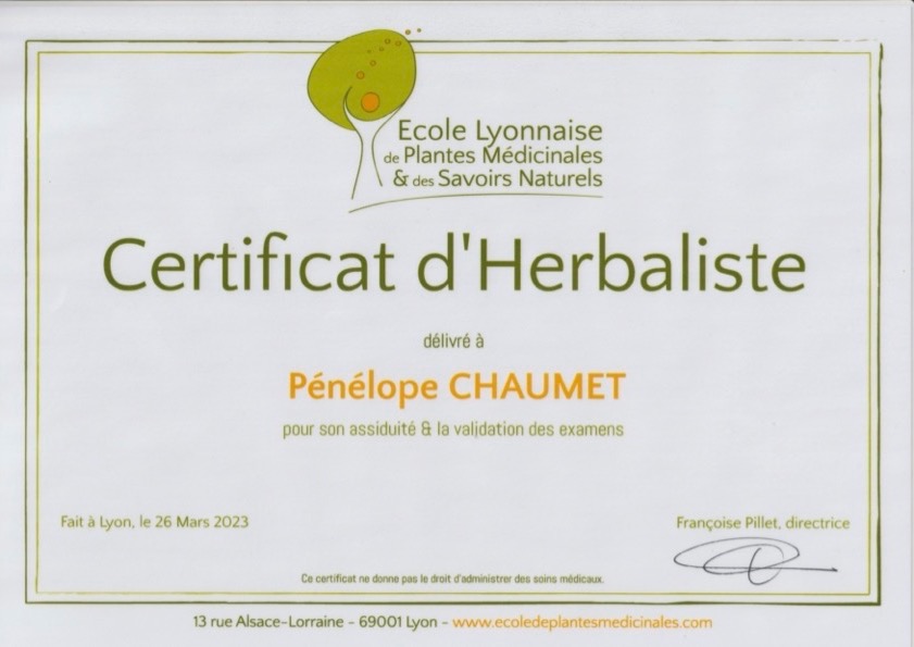 photo diplome Pénélope Chaumet