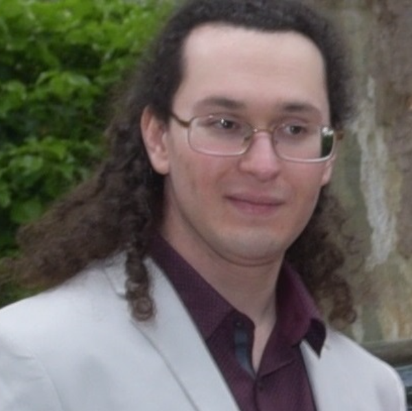 Sylvain Estellon Santoni