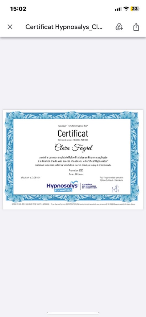 photo diplome Clara fagret hypnotérapeute