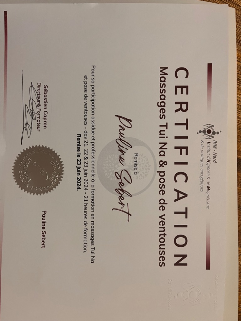 photo diplome Pauline Sebert Praticienne en massages Tuina 