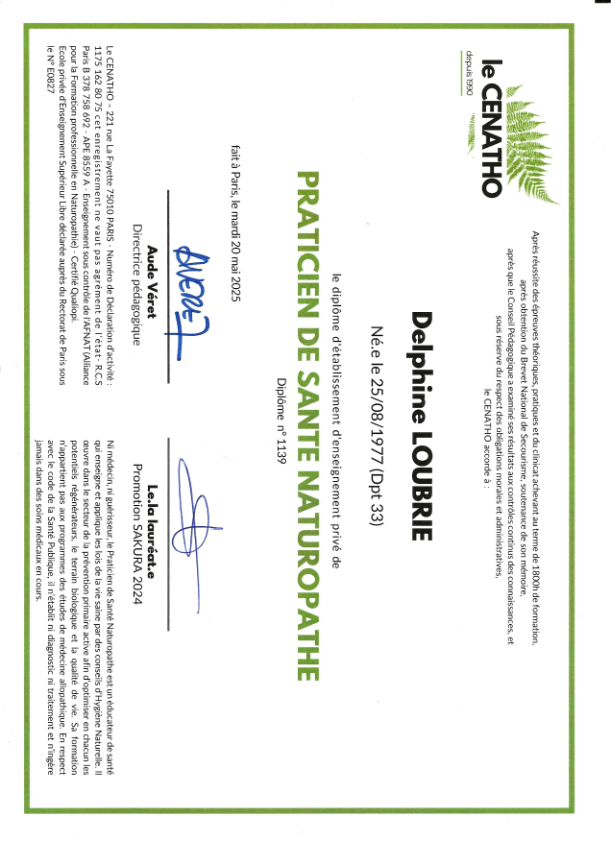 photo diplome Delphine LOUBRIE