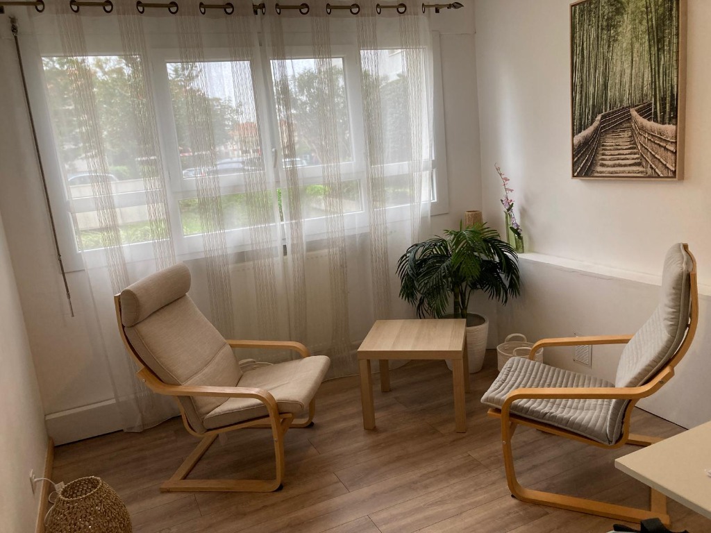 photo cabinet Jeanne DJEBBARI BRUSTON