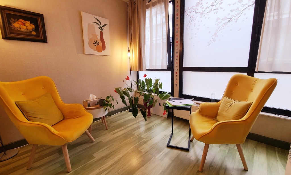 photo cabinet Juliette Chalard-Deschamps, psychopraticienne 