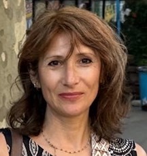 photo portrait LE SOIN DU VIVANT® Hypnose régressive Chamane MBSR