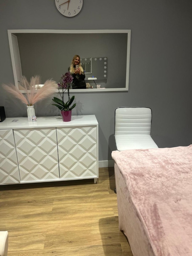 photo cabinet Tatiana Crapski