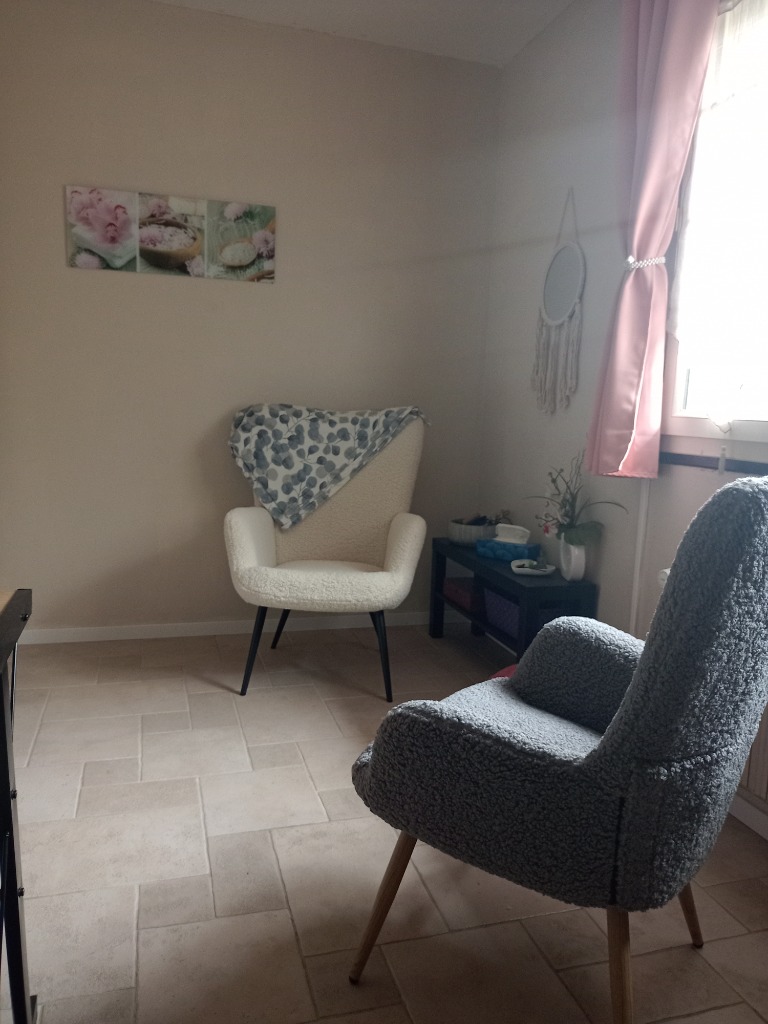 photo cabinet Myriam VALLON 